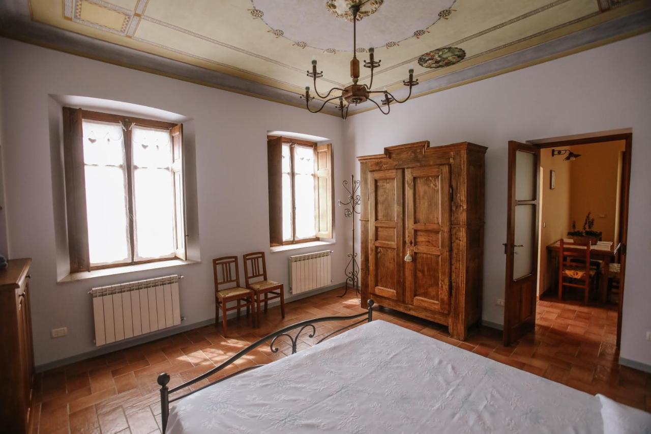 Il Pozzo Fiorito Daire Cossombrato Dış mekan fotoğraf