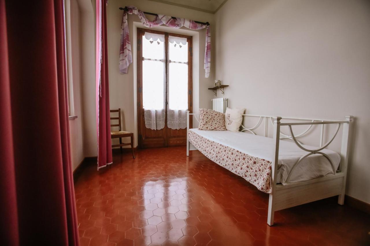 Il Pozzo Fiorito Daire Cossombrato Dış mekan fotoğraf