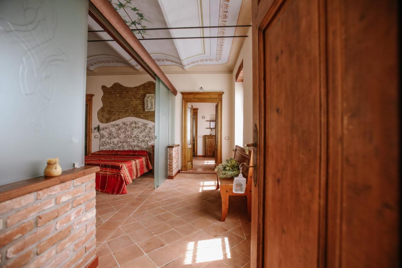 Il Pozzo Fiorito Daire Cossombrato Dış mekan fotoğraf